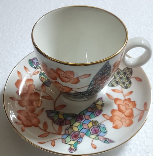 彩瓷館 日本九谷燒款式手繪咖啡杯盤