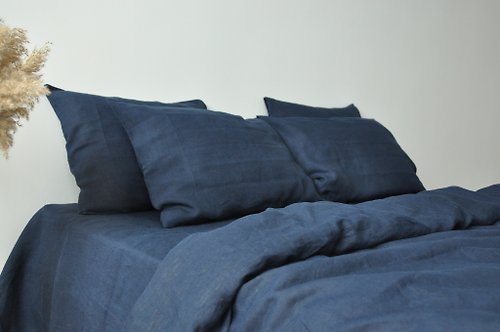True Things Navy linen pillowcase / Blue pillow cover / Euro, American, Taiwan size