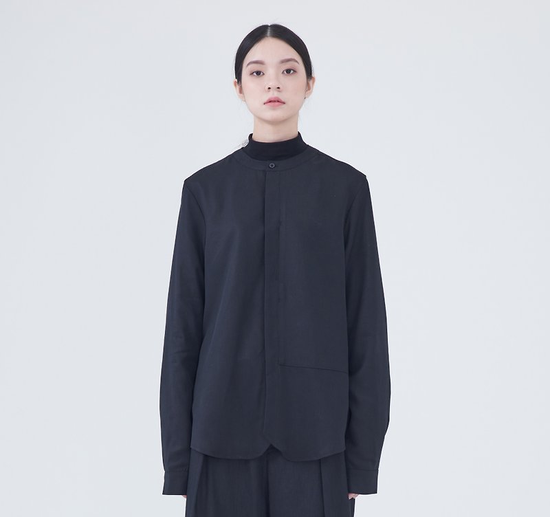 TRAN - 圓領單邊口袋襯衫 (微瑕疵品出清) - 女裝 上衣 - 聚酯纖維 黑色