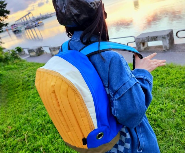 Morn Creations 純正ブルーナガスクジラ ラージ バックパック -ブルー