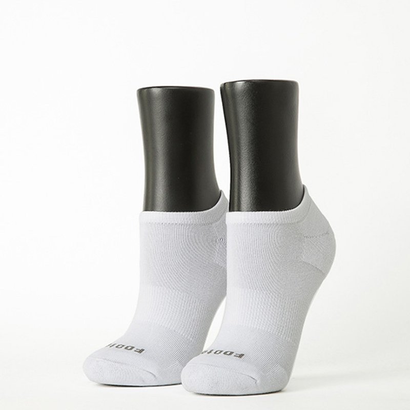 【FOOTER】微分子氣墊單色船型薄襪-白(女襪/M) - 襪子 - 棉．麻 白色
