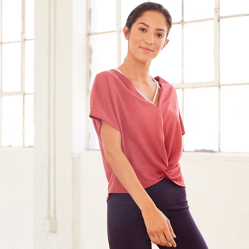 [MACACA] Freedom and Comfortable Soft Blouse-BPE2373 Mist Red - Women's Yoga Apparel - Cotton & Hemp Red