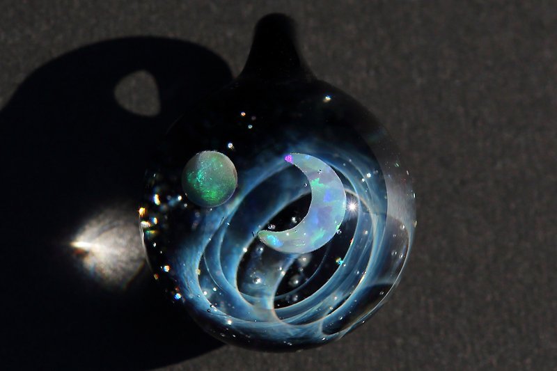 Spiral Galaxy Glass Pendant no. 855 - สร้อยติดคอ - แก้ว สีดำ