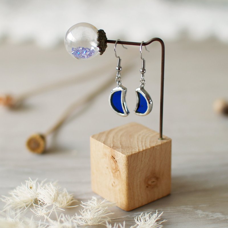 [Customized product] Earrings-Blue Moon - ต่างหู - วัสดุอื่นๆ สีเงิน