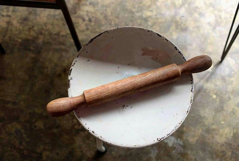 Handmade teak pole stick - Cookware - Wood Brown