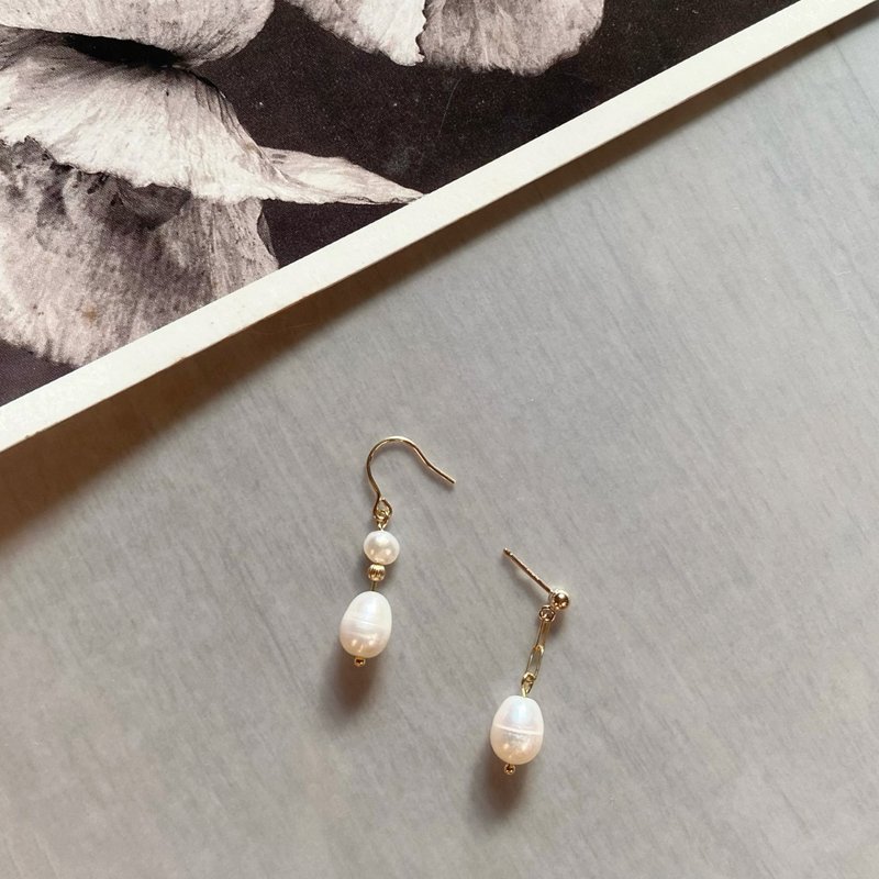 14K gold-packed pearl earrings_Cobble 14KGF earrings - ต่างหู - ไข่มุก ขาว