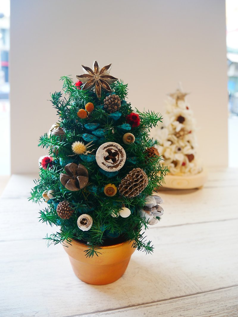 Miss. Flower puzzle fruitful pine cone Christmas tree experience course - จัดดอกไม้/ต้นไม้ - พืช/ดอกไม้ 
