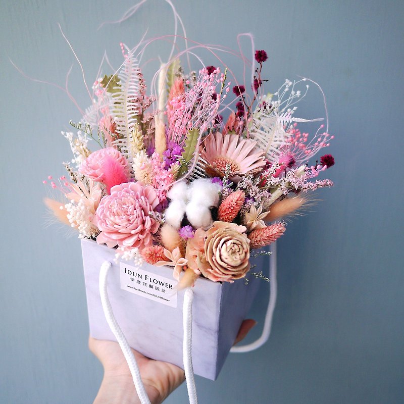 Sweet Time-Quartz Powder Natural Dry Flower Portable Gift Box Opening/Valentine's Day - ตกแต่งต้นไม้ - พืช/ดอกไม้ สึชมพู