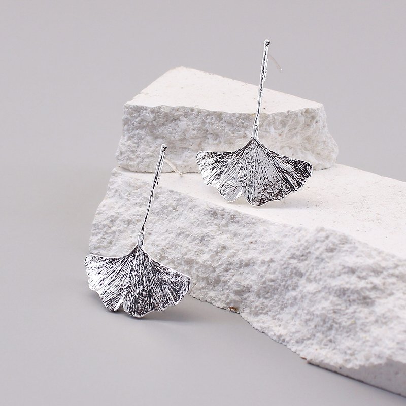 Sterling silver ginkgo leaf stud earrings - Earrings & Clip-ons - Sterling Silver Silver