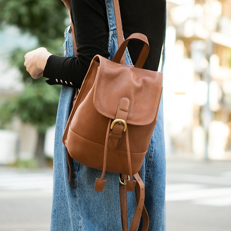 雙肩包 真皮革 迷你 時尚 女用包包 收納力強 日本直送 自然駝 - 背囊/背包 - 真皮 橘色