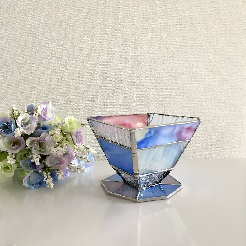 Daydream Pastel Blue Pink Glass Bay View - Items for Display - Glass Pink