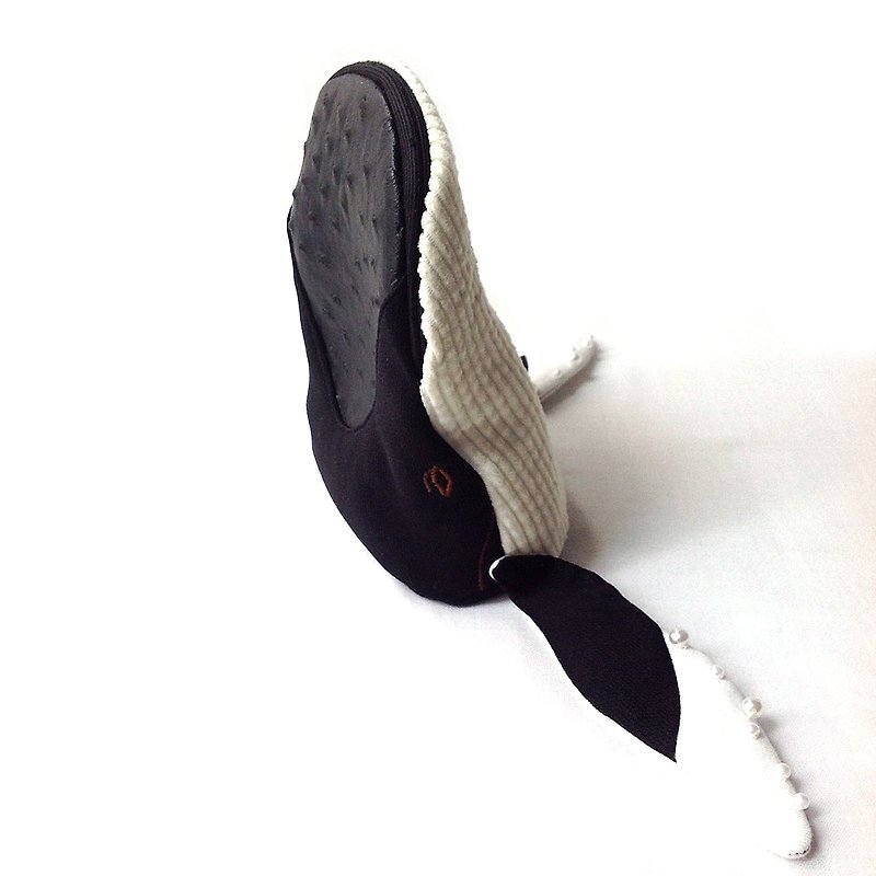 設計款HW130 - 【鯨・躍・日】大翅鯨造型萬用包 - 化妝包/收納袋 - 其他材質 多色