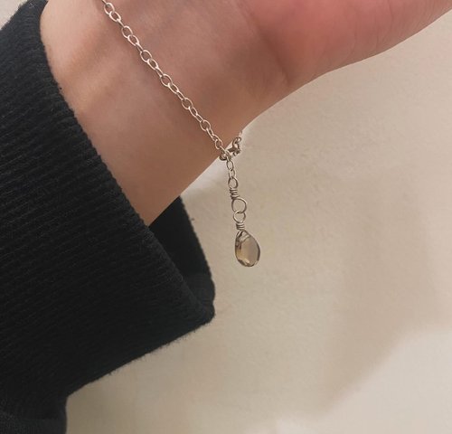 拾銀剪角 飾物工作室 晨露之滴 純銀手鍊/ 天然石 茶晶