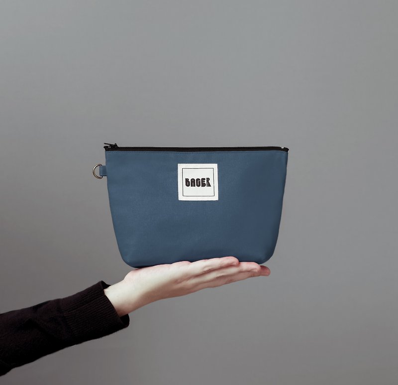 Bager simple plain zipper bag / gray blue - Toiletry Bags & Pouches - Cotton & Hemp Gray