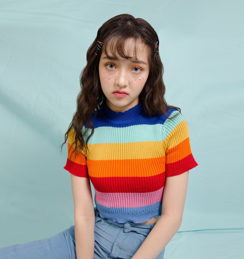 New Rainbow Crop top - 女 T 恤 - 其他材質 多色