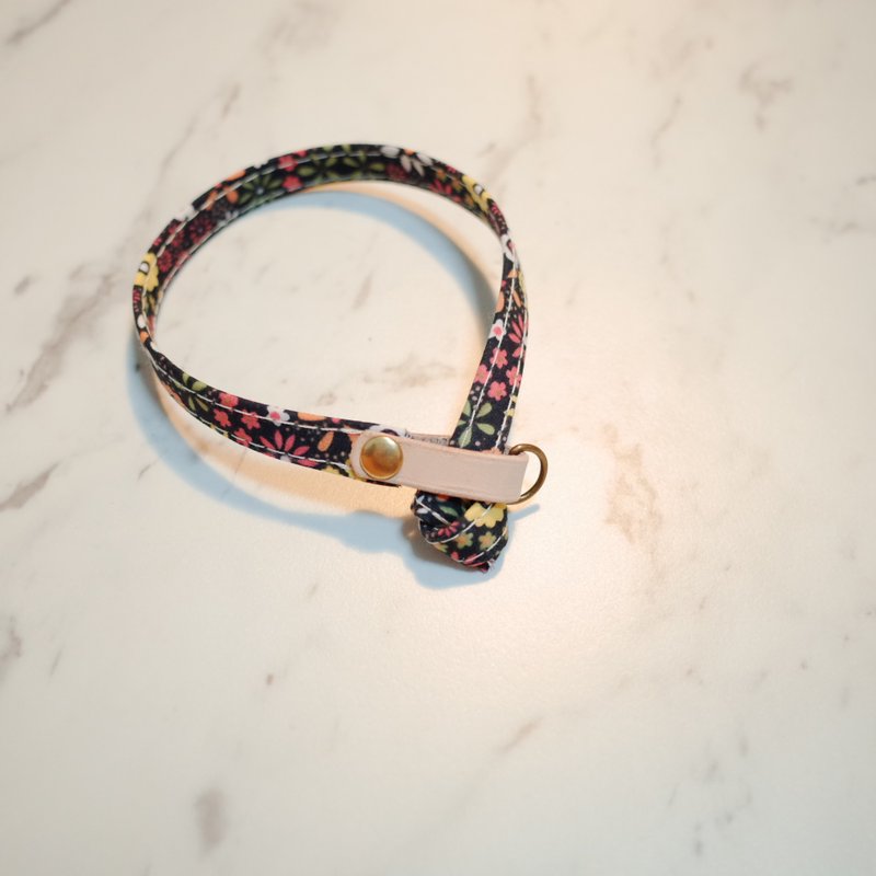 Cat collar gorgeous garden floral can be purchased with tag and bell - Collars & Leashes - Cotton & Hemp 