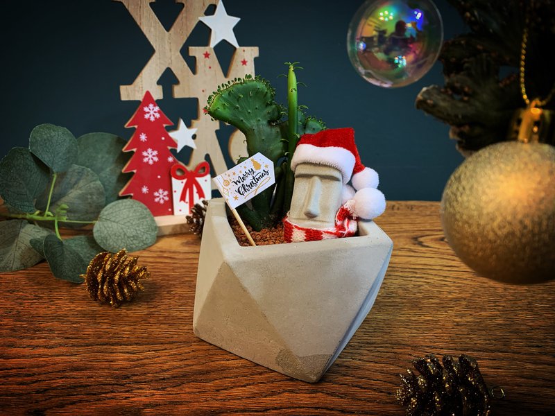 [24H shipping. Creative decorative plants] Moai Cactus Geometric Cement Plants - Plants - Cement Gray