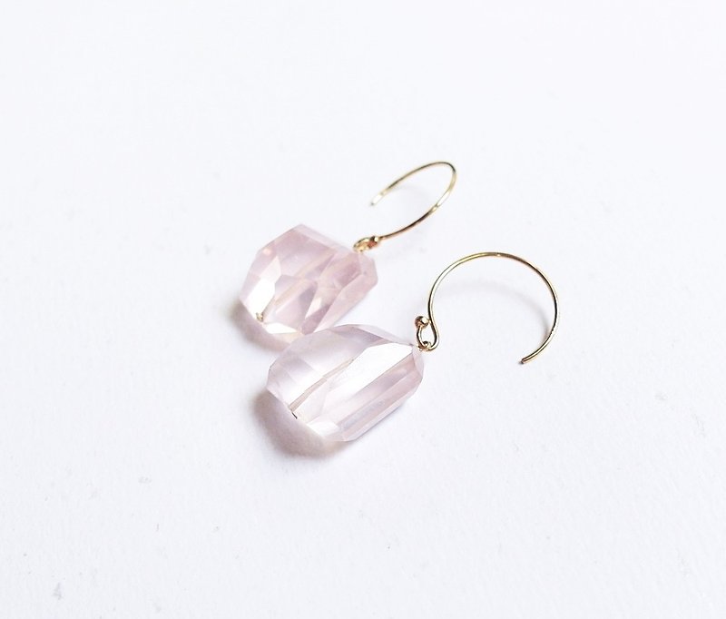 Top Ice Transparency Natural Powder Crystal Asymmetric Multi-cut Gems 14K GF Earrings Human Love - Earrings & Clip-ons - Gemstone Pink