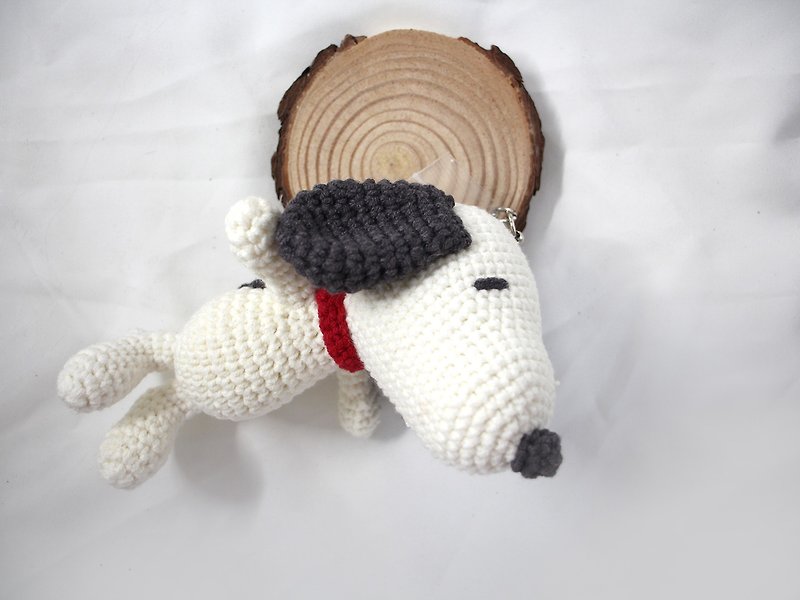 Handmade Crochet-Snoopy Creative Doll/Pendant Keychain/Home Decoration - Charms - Cotton & Hemp White
