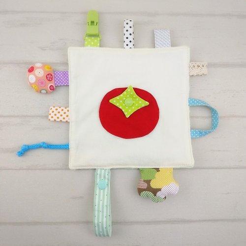 QQ rabbit 手工嬰幼兒精品 彌月禮盒 免費繡名字。小蕃茄。小巧響紙安撫巾