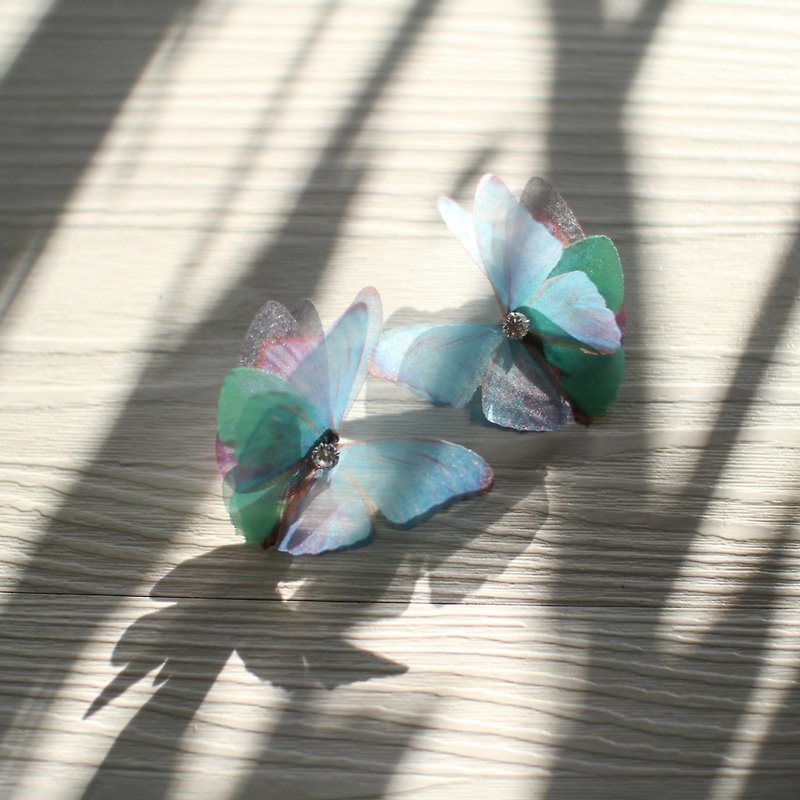 A pair of butterfly tulle earrings & rhinestone 925 silver ear pin pierced or clip-on earring - Earrings & Clip-ons - Silk Blue