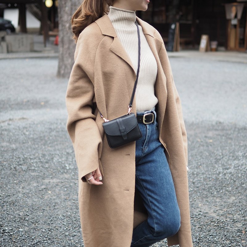 Khloe (Black): Micro bag, Short wallet, Crossbody bag, Cow Leather wallet - 錢包/皮夾/長短夾 - 真皮 黑色