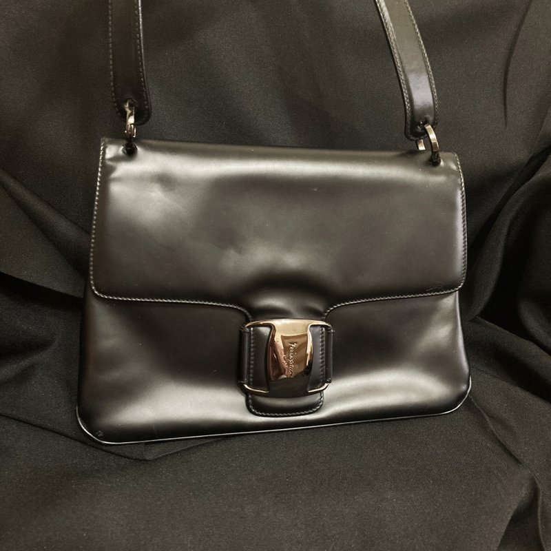 Salvatore Ferragamo 黑 霧面 牛皮帶 義大利 古董包 vintage - 手提包/手提袋 - 其他材質 黑色