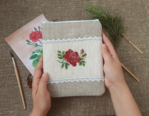 OnGoodLuck Cosmetic bag with embroidered rose, linen bag, textile purse with lace