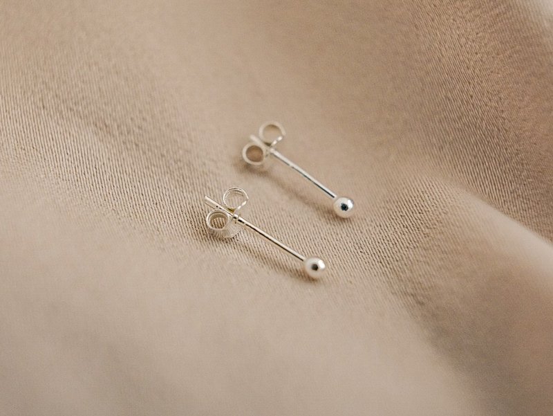 SV925 2mm/3mm Super Tiny Dot Stud Earrings, Cartilage, Helix ,Second hole - ต่างหู - เงินแท้ สีเงิน