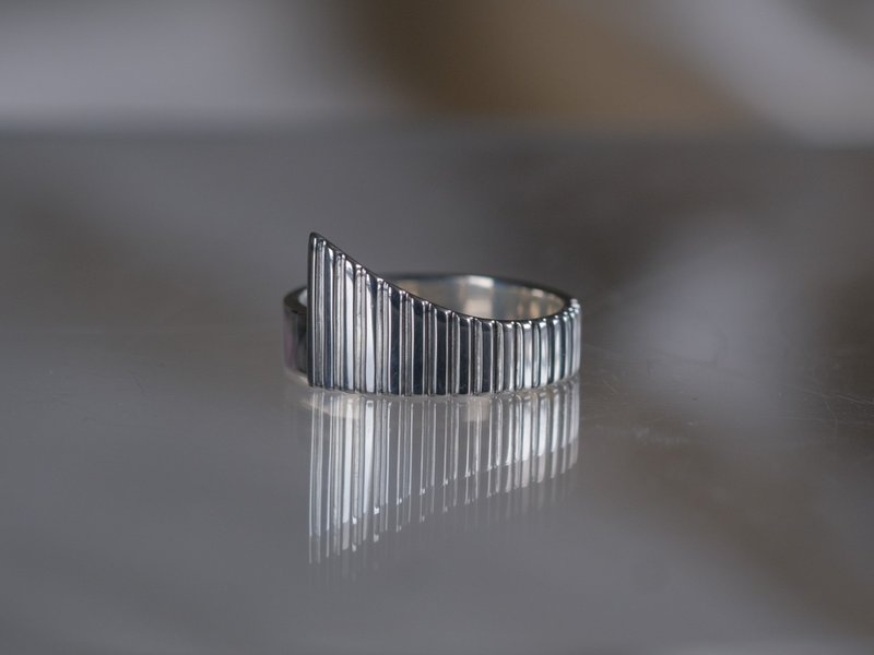 Hallgrímskirkja ring silver - แหวนทั่วไป - โลหะ สีเงิน