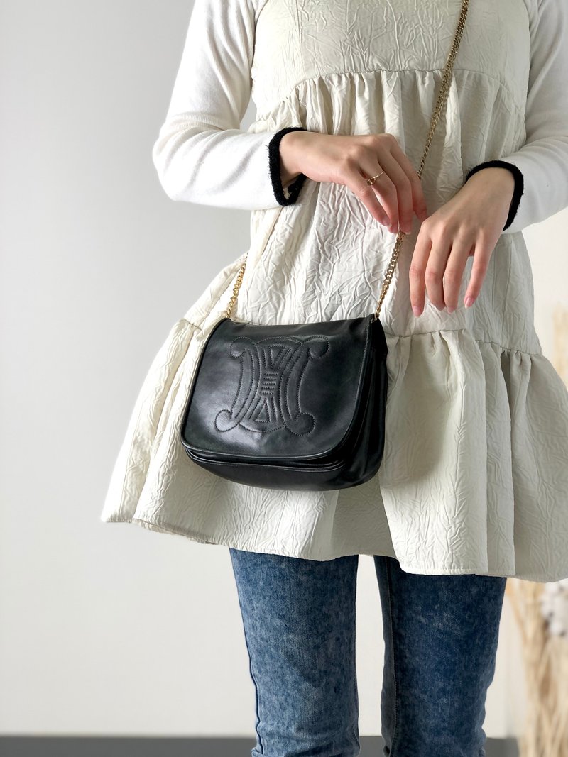 【 日本直送　名牌中古包 】CELINE セリーヌ トリオンフ ステッチ レザー チェーン ショルダーバッグ ブラック vintage 5ng22v - 側背包/斜孭袋 - 真皮 黑色