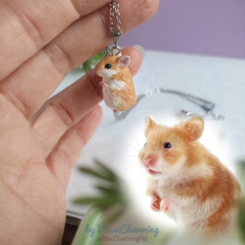 Orange white hamster necklace 女兒最喜歡的倉鼠 cute small pet on chain teddy bear breed - สร้อยคอ - พลาสติก สีทอง