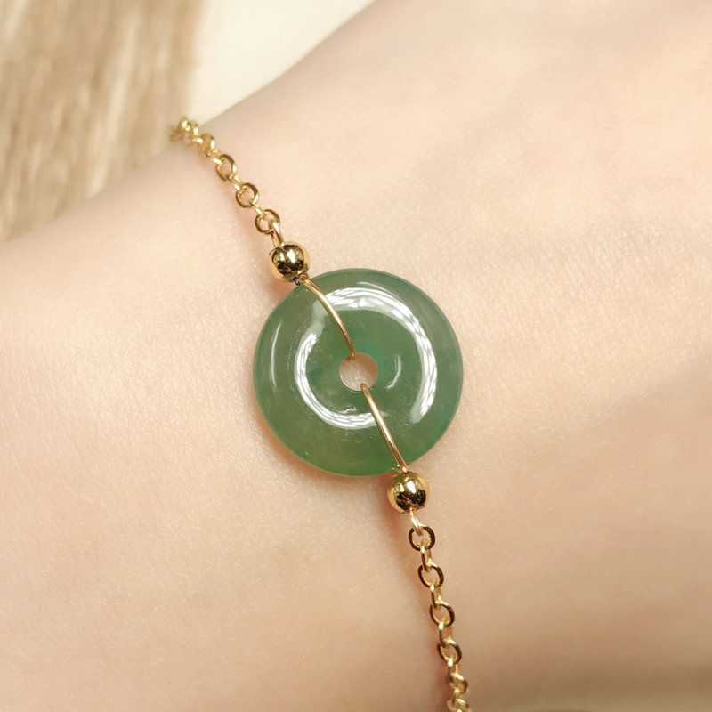 [May ‧Peace] Ice blue water jade peace buckle design bracelet 14K gold-filled | Natural grade A jade - สร้อยข้อมือ - หยก สีเขียว