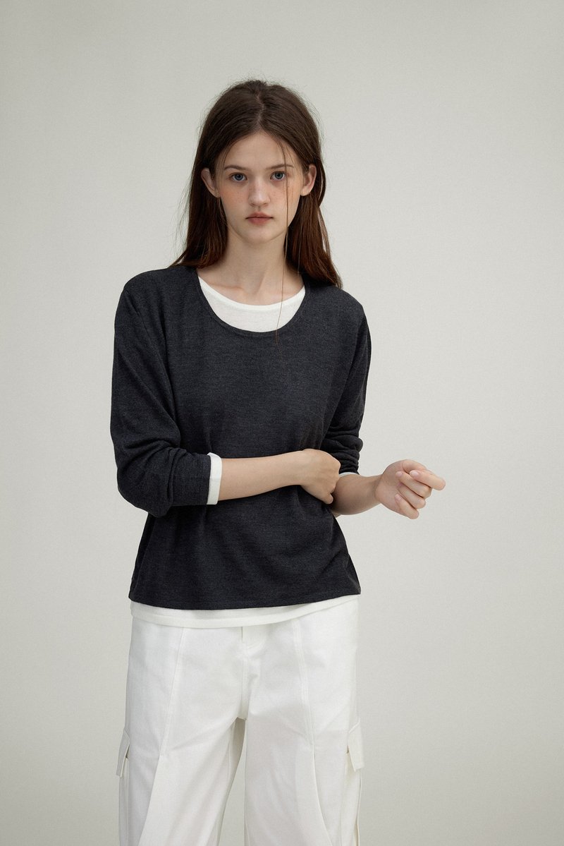 basic faux two piece design knitted top - เสื้อผู้หญิง - วัสดุอื่นๆ หลากหลายสี