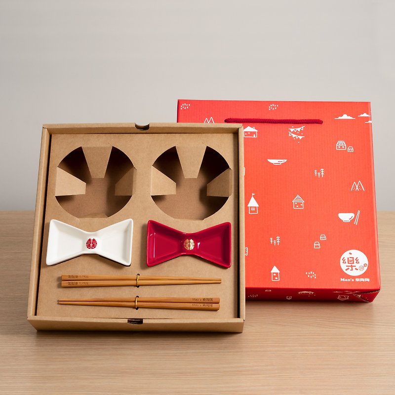 [Additional purchase] Bow-tie soy sauce dish Pengpai set (if combined with customized products, it will be shipped on May 14th) - Small Plates & Saucers - Porcelain Red