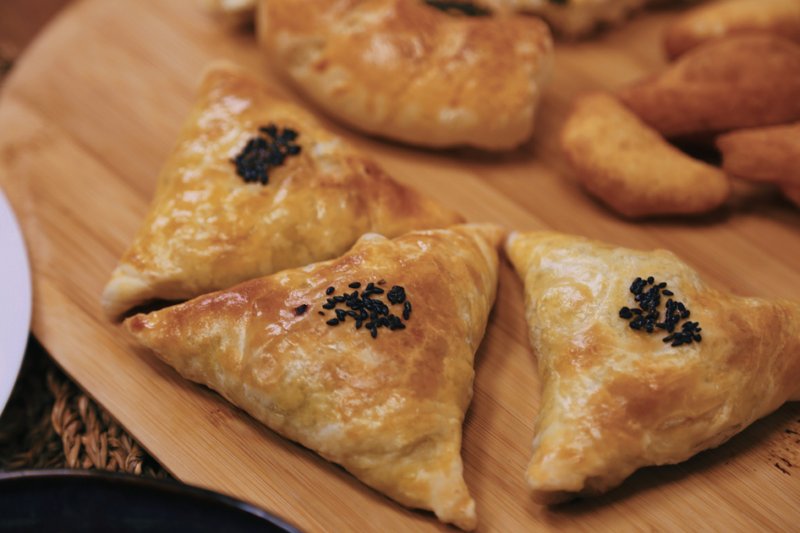 Exotic Cuisine: Get to Know Kyrgyzstan through Food Samsa (Pumpkin - อาหาร/วัตถุดิบ - วัสดุอื่นๆ 