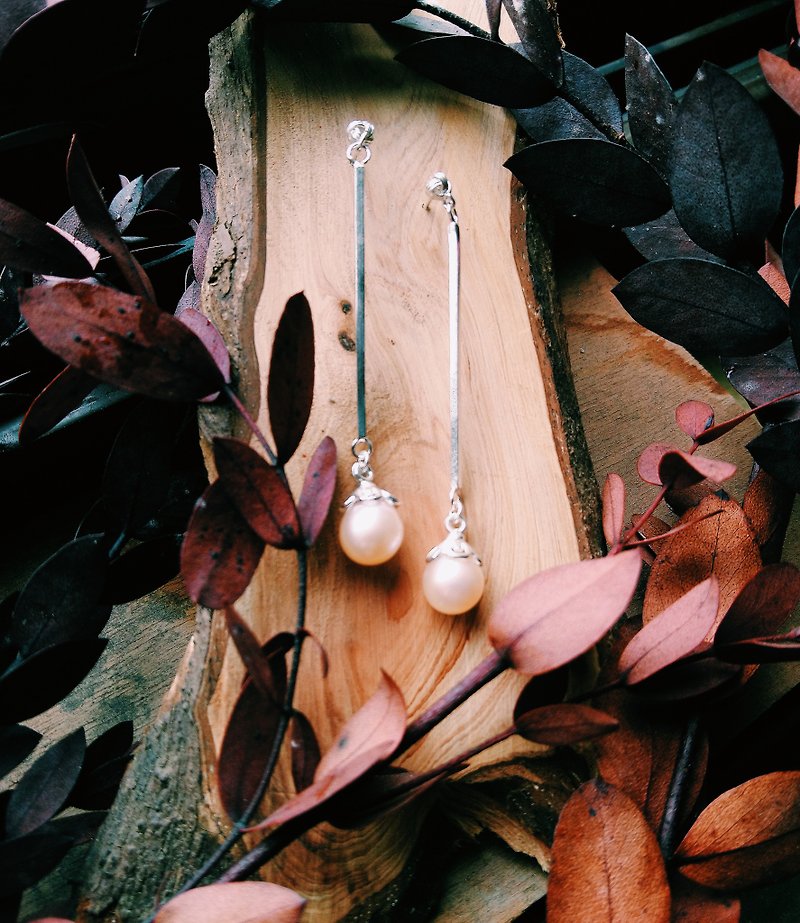 Pearl earring - Earrings & Clip-ons - Silver 