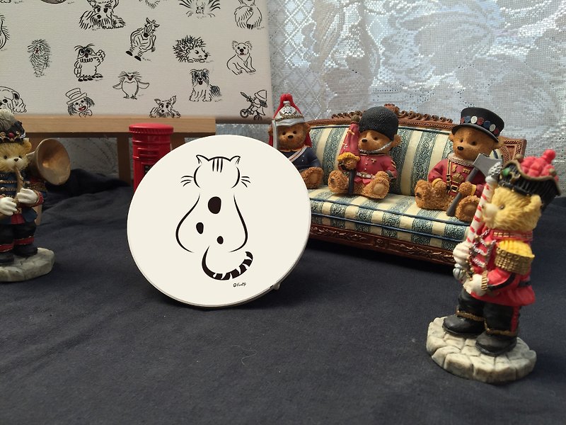 Q Family Original Ceramic Absorbent Coaster-Cat-Shadows - ที่รองแก้ว - ดินเผา ขาว