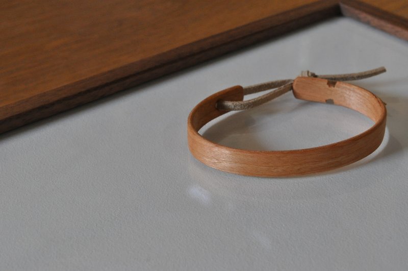 Clean and simple bangle cherry small - Bracelets - Wood Brown