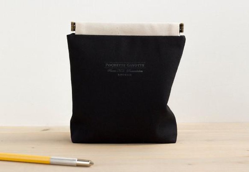 กระเป๋าใบเล็ก No.3 - กระเป๋าเครื่องสำอาง - ผ้าฝ้าย/ผ้าลินิน สีดำ