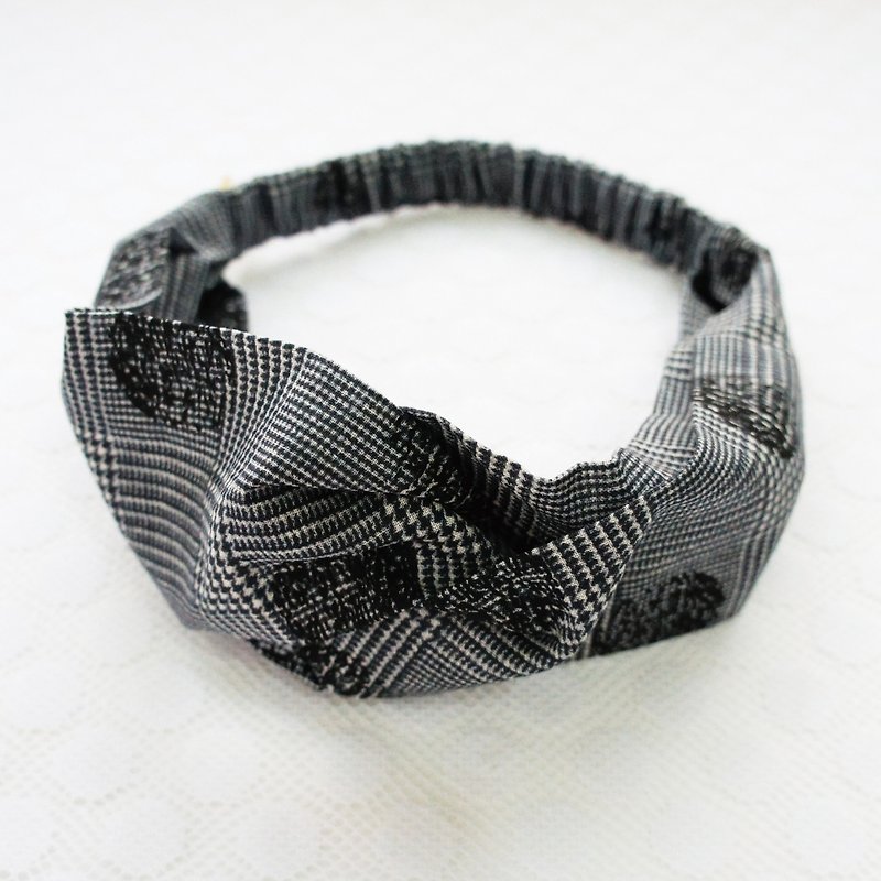 Lovely [Japanese cloth] vintage check dot butterfly elastic hair band, hair ring, black E - เครื่องประดับผม - ผ้าฝ้าย/ผ้าลินิน สีดำ