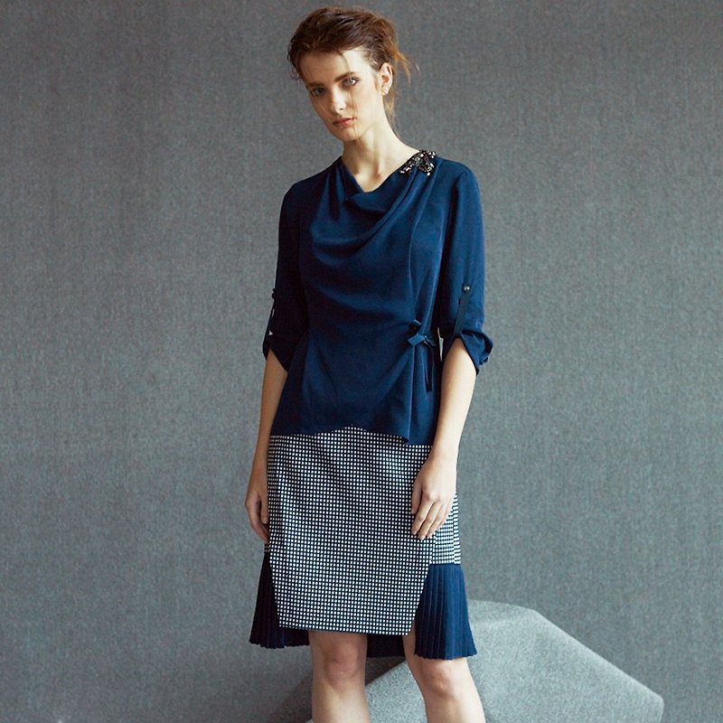 Plaid stitching chiffon straight skirt - กระโปรง - ผ้าฝ้าย/ผ้าลินิน สีน้ำเงิน