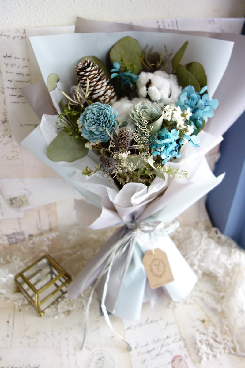 Natural forest style bouquet / Korean bouquet / graduation bouquet / birthday / Valentine / boys bouquet - Dried Flowers & Bouquets - Plants & Flowers Green