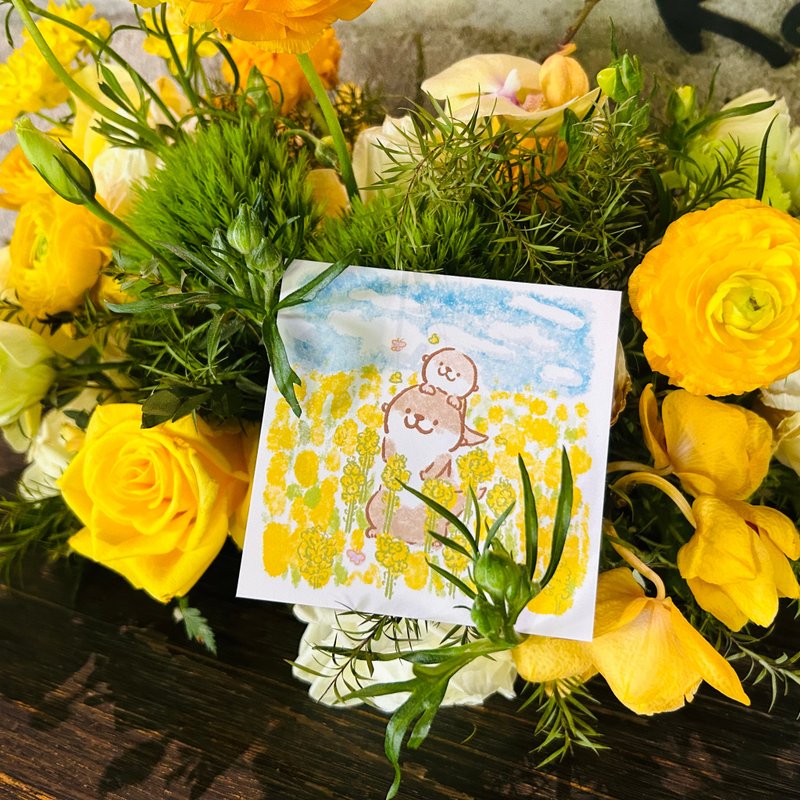 Shine原創可愛水獺春日明信片方形迷你卡片 - 卡片/明信片 - 紙 