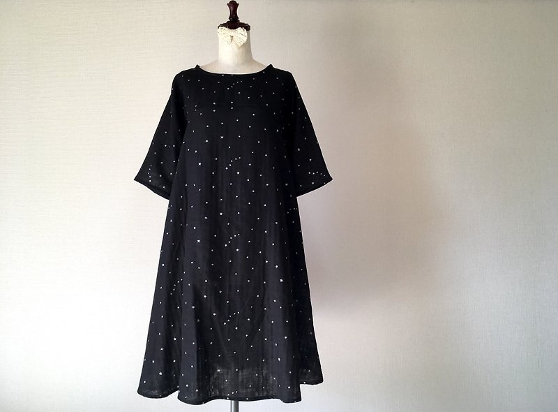 小さな星　フレアワンピース　ダブルガーゼ　ブラック - 洋裝/連身裙 - 棉．麻 黑色