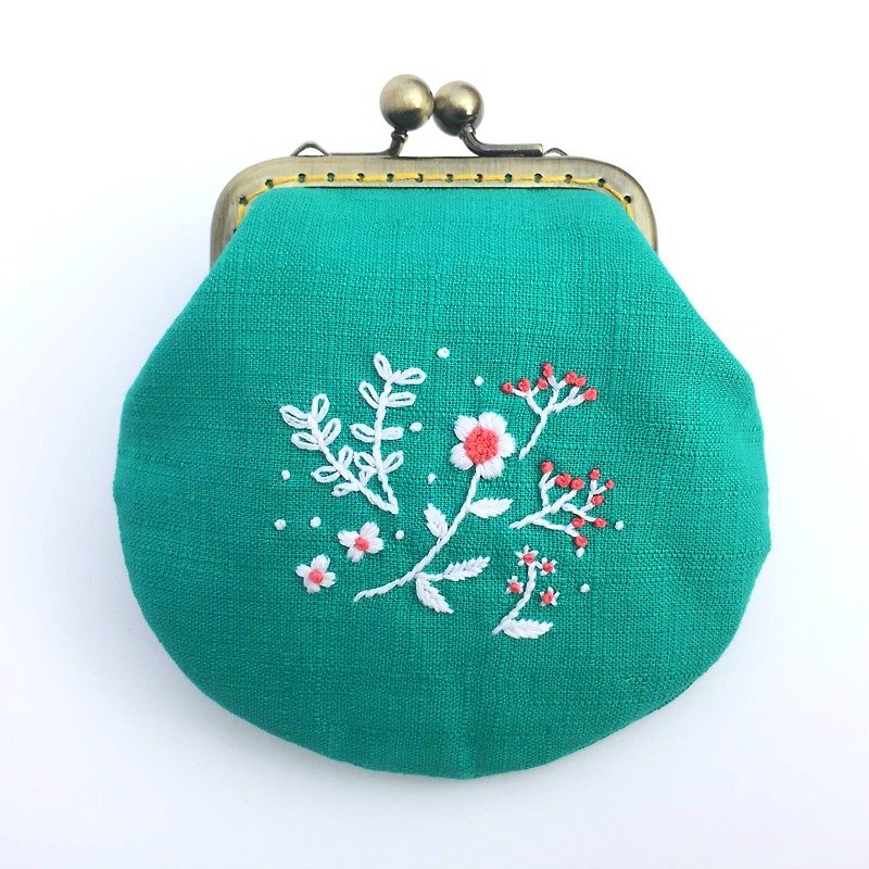 Embroidered flower mouth gold small bag - Coin Purses - Cotton & Hemp Green