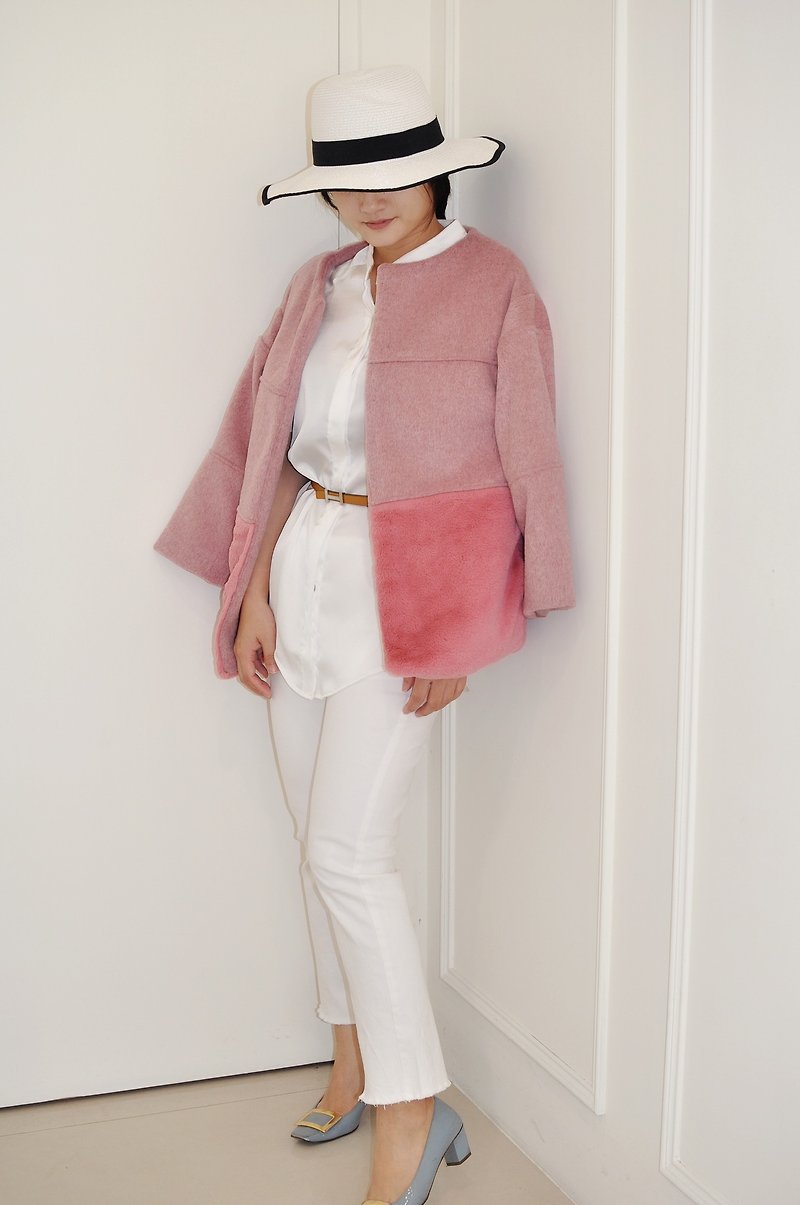 Flat 135 X Taiwan designer winter essential 90% short wool fabric short jacket coat shawl - เสื้อแจ็คเก็ต - ขนแกะ สึชมพู