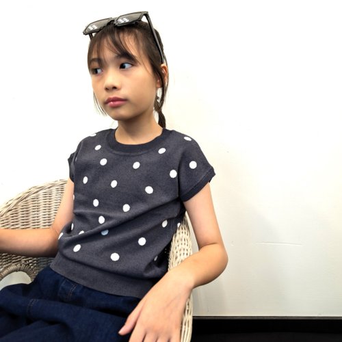 TiDi 左岸點點 TiDi×ViF 大女童灰底白點點短袖針織上衣/短版上衣 兩種尺寸