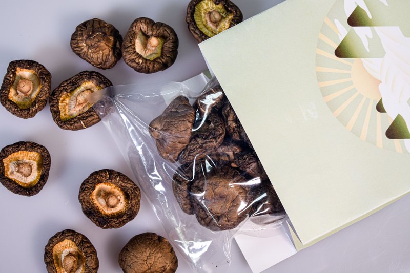 【厚禮】PureSpring | 天然真空乾香菇禮盒 - 其他 - 紙 多色