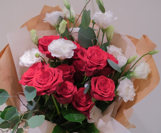 Red Rose Bouquet  Flower Gift Korea